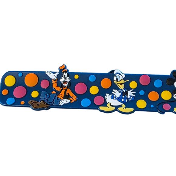 Disney Silicone Slap Bracelet - Mickey Mouse and Friends - Polka Dots - Picture 3 of 5